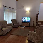 شقة Zala