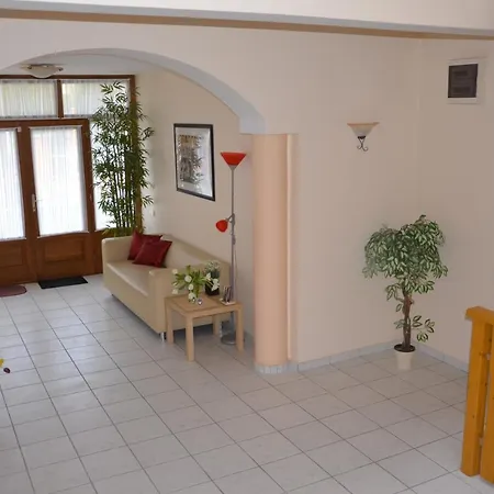 Zala Apartmán *